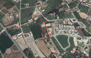 Land plot in Paphos for 750,000 €