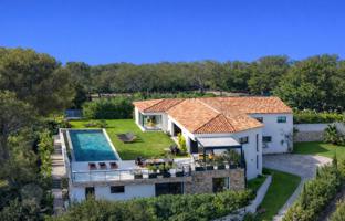 6-bedroom villa in La Croix-Valmer for 3,800,000 €