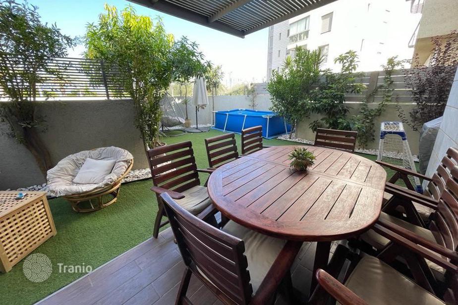 6bedrooms detached house for sale in Netanya for 1,399,000, ad 2308359 Tranio