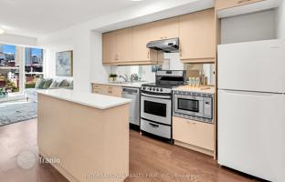 5-bedroom apartment in Old Toronto for C$936,000