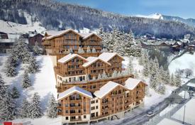 New flat with large living areas and spacious balcony, Morzine, France for 432,000 €
