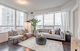 Apartment – Lake Shore Boulevard West, Etobicoke, Toronto,  Ontario,   Canada for C$924,000