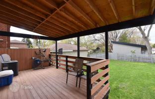 6-bedroom house in East York for C$1,399,000