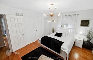 11-bedroom house in Scarborough for C$1,556,000