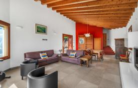 Modern villa with a garden and lake views in Cecina, Toscolano Maderno, Italy for 830,000 €
