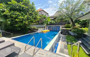 4-bedroom villa 420 m² in Canggu for $646,000