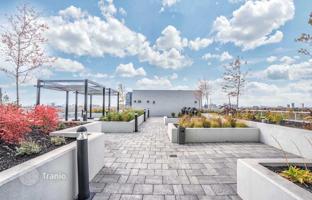 2-bedroom apartment in Scarborough for C$1,029,000