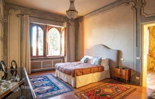 Land plot 1,350 m² in Passignano Sul Trasimeno for 2,900,000 €