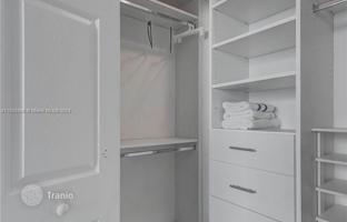 2-bedroom apartments in condo 97 m² in Edgewater (Florida) for $560,000