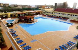 Furnished apartment with a view of the ocean in a residence with a swimming pool, Adeje, Spain for 118,000 €