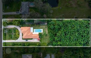4-bedroom house 423 m² in Florida for $3,950,000