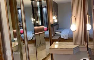 2-bedroom apartments in condo in Phaya Thai for $251,000