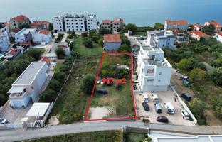 Land plot 987 m² in Zadar County for 565,000 €