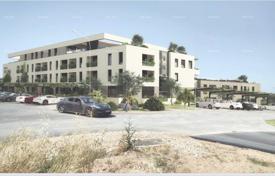 Apartment Apartments for sale in a new commercial and residential project, Poreč for 325,000 €