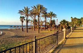Bright townhouse with a terrace, a pool and sea views, near the beach, Marbella, Andalusia, Spain for 1,050,000 €