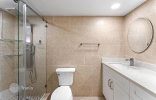 2-bedroom apartments in condo 98 m² in Hialeah for $365,000