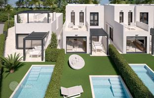 3-bedroom villa 114 m² in Los Alcazares for 670,000 €