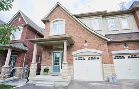 Terraced house – North York, Toronto, Ontario,  Canada for C$1,156,000