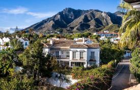 Villa – Marbella, Andalusia, Spain for 1,825,000 €
