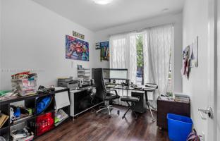 4-bedroom house 190 m² in Miami for $715,000