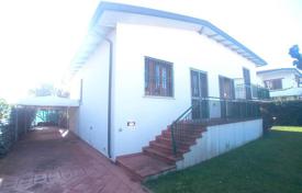 Pietrasanta (Lucca) — Tuscany — Villa/Building for sale for 980,000 €