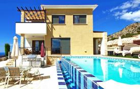 Villa in Paphos with 3 bedrooms, Peyia for 575,000 €