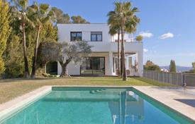 Modern villa with a guest area, terraces, two pools, a garage and a garden, Palma de Mallorca, Spain for 5,000,000 € Modern villa with a guest area, terraces, two pools, a garage and a garden, Palma de Mallorca, Spain for 5,000,000 €