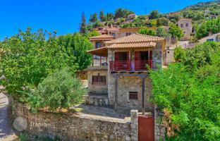 Furnished traditional house with a guest apartment and a garden, Peloponnese, Greece for 260,000 €