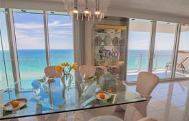 Condo – Hallandale Beach, Florida, USA for $749,000