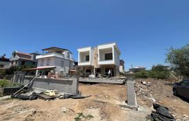 Detached Villa within Walking Distance of the Sea in Kuşadası for $419,000