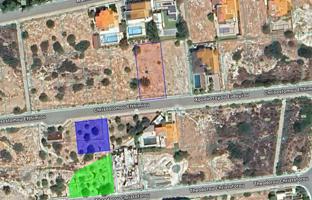 Land plot 904 m² in Germasogeia for 700,000 €