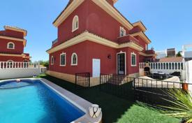 Two-storey house with sea views and a pool in La Zenia, Alicante, Spain for 229,000 €