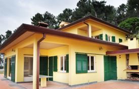 Villa – Ameglia, Liguria, Italy. Price on request