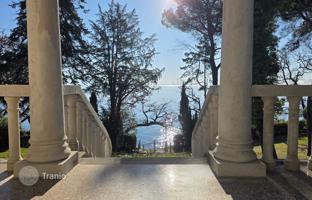 14-bedroom house 600 m² in Lovran for 10,900,000 €