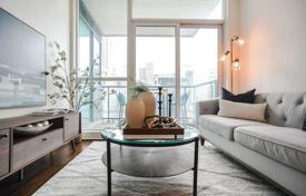 Apartment – Scott Street, Old Toronto, Toronto,  Ontario,   Canada for C$939,000