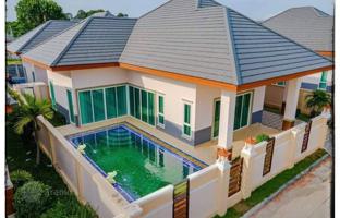 3-bedroom villa 200 m² in Pattaya for $188,000