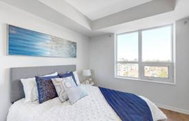 Apartment – Dufferin Street, Toronto, Ontario,  Canada for C$745,000