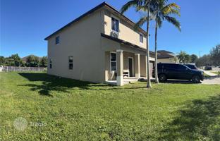 4-bedroom house 230 m² in Homestead for $530,000