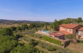 Luxury villa with garden for sale Monte San Savino, Arezzo, Tuscany for 1,100,000 €