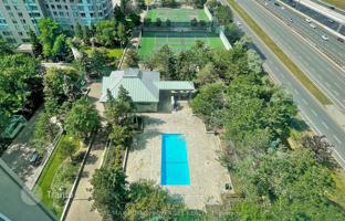 6-bedroom apartment in Scarborough for C$736,000