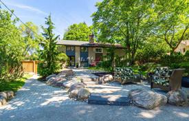 Terraced house – North York, Toronto, Ontario,  Canada for C$1,665,000