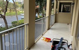 2-bedroom apartments in condo 102 m² in Boca Raton for $489,000
