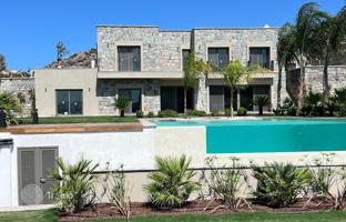 New luxury villas with pools in Gumusluk, Bodrum, Türkiye for 139,120,000 TRY