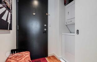 1-bedroom apartment in Mutual Street for C$736,000