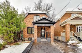 Townhome – Hillsdale Avenue East, Toronto, Ontario,  Canada for C$2,009,000