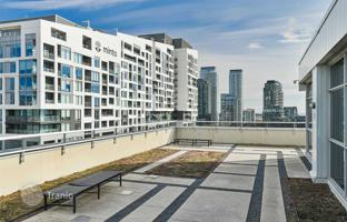 5-bedroom apartment in Bathurst Street for C$1,102,000