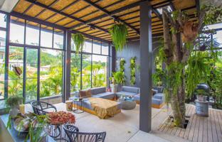 5-bedroom villa 1,200 m² in Mueang Phuket for $2,540,000