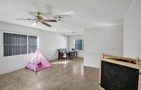 Apartment – Hollywood, Florida, USA for $645,000