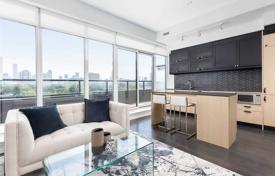 Apartment – Bathurst Street, Toronto, Ontario,  Canada for C$842,000