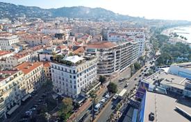 New home – Boulevard de la Croisette, Cannes, Côte d'Azur (French Riviera),  France for 7,900,000 €
